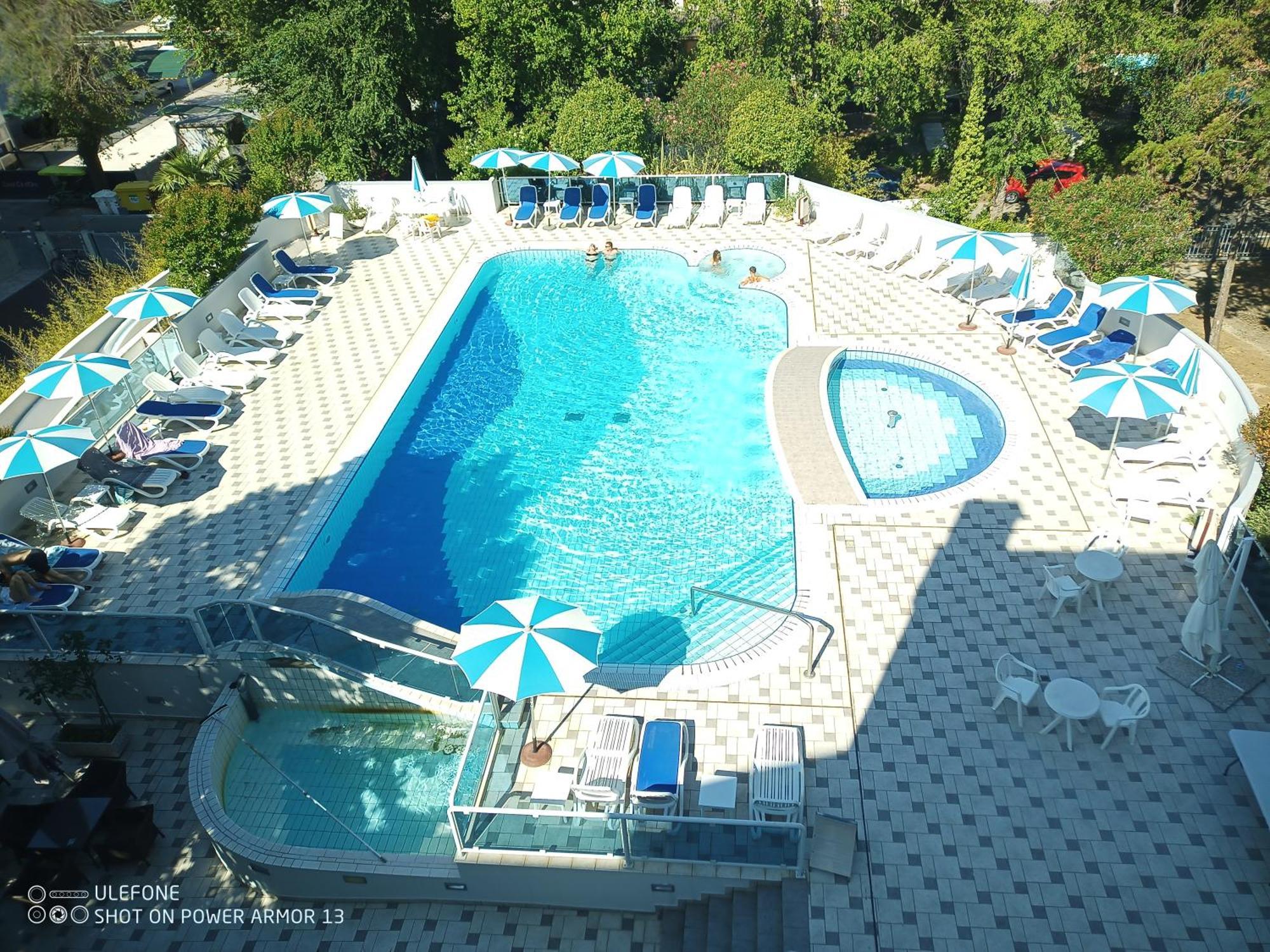 Hotel Firenze Bibione Esterno foto