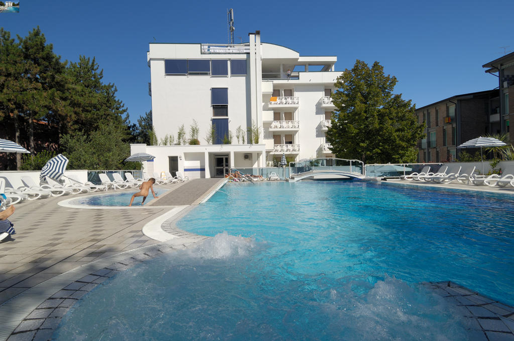 Hotel Firenze Bibione Esterno foto